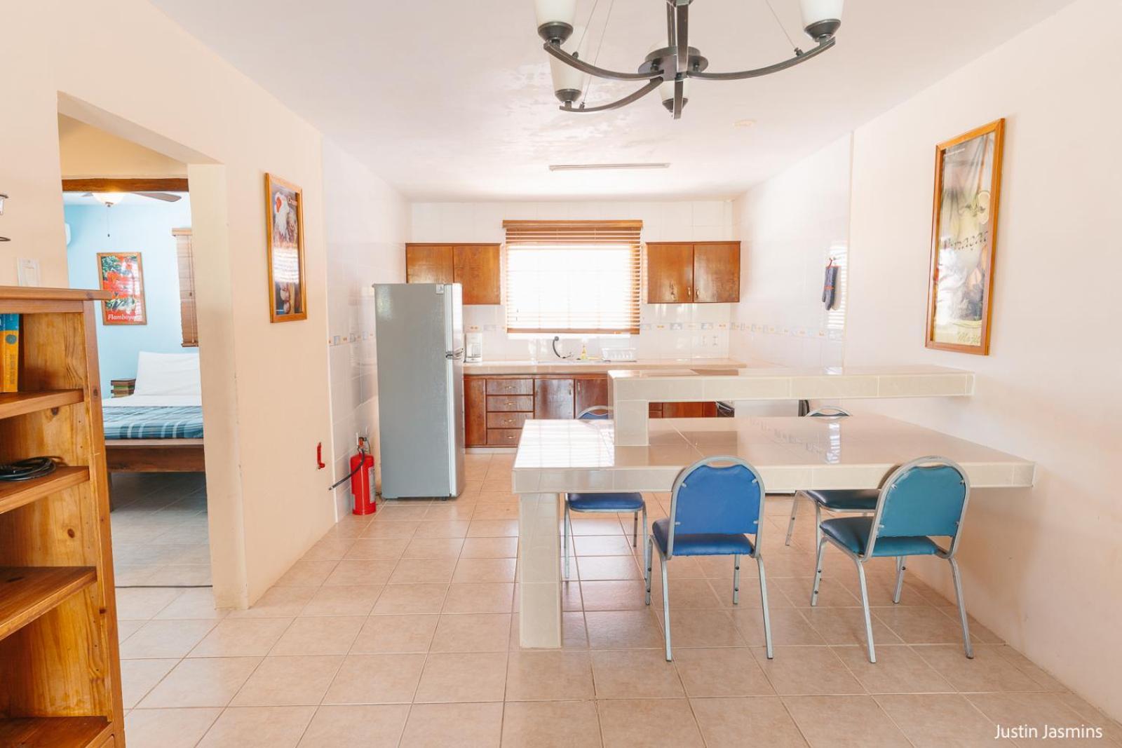 Nos Krusero Apartments Westpunt Bagian luar foto