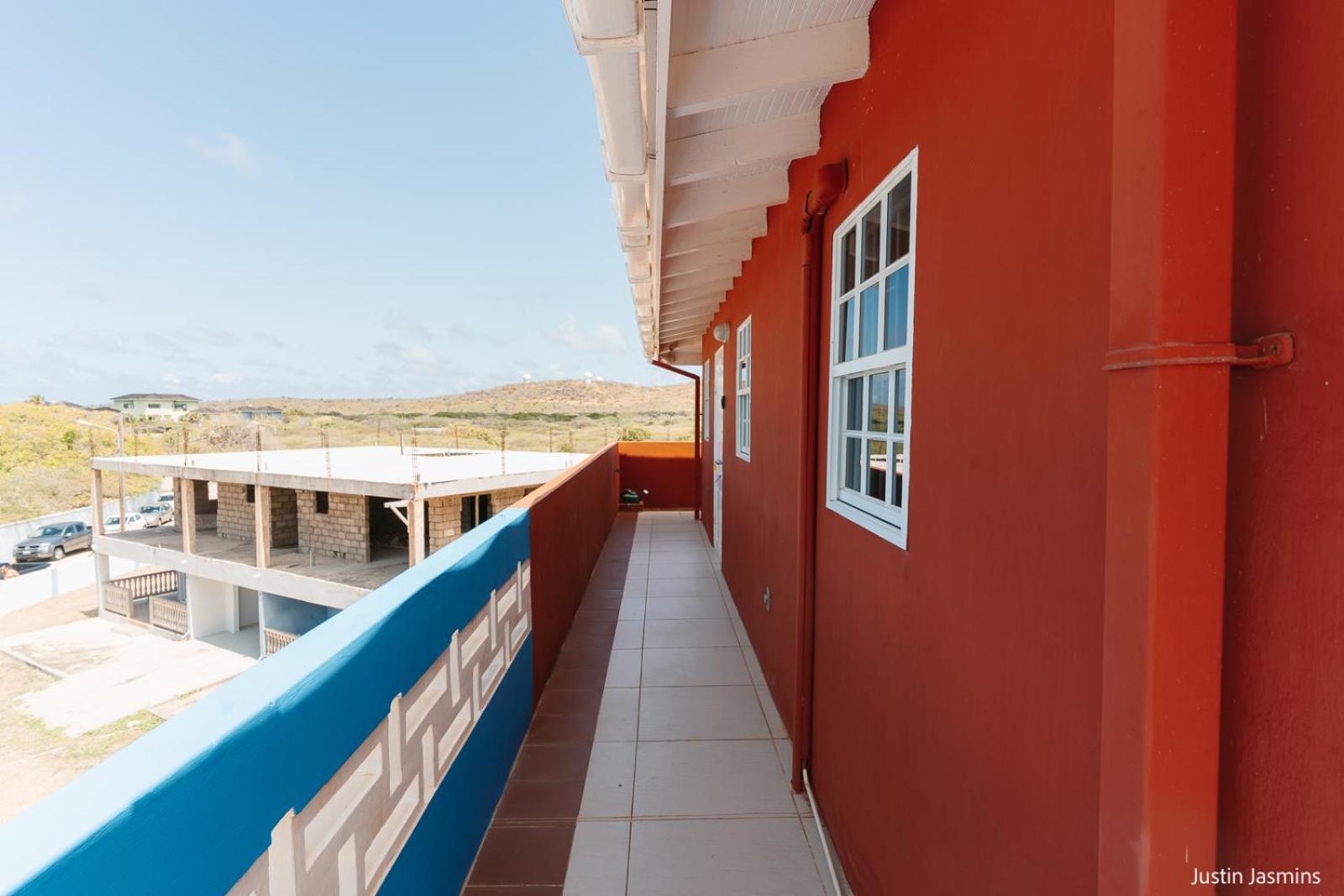 Nos Krusero Apartments Westpunt Bagian luar foto